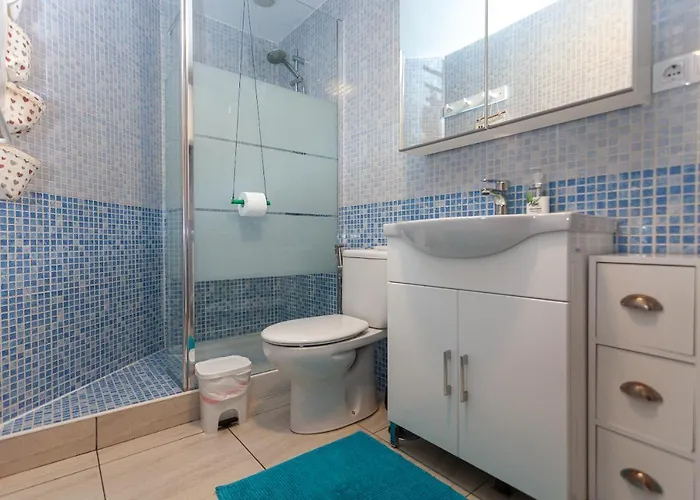 Valentina House Large In El Apartament *